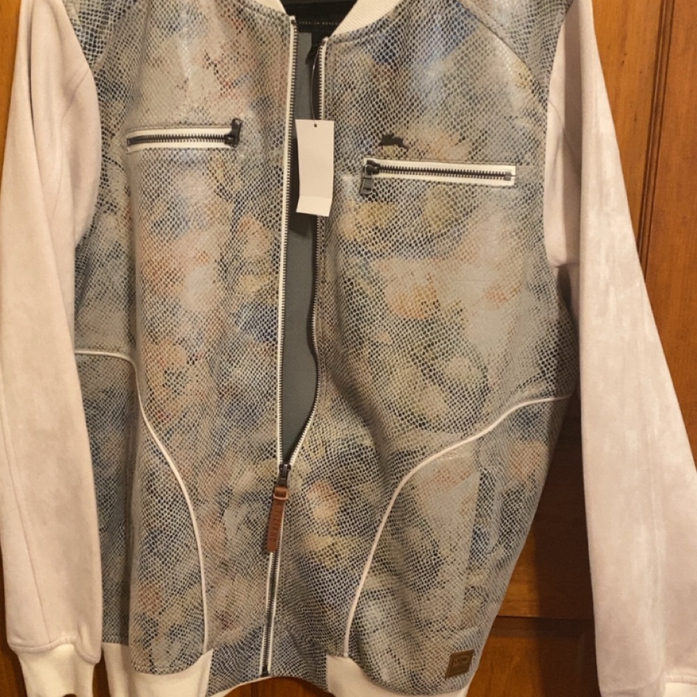 Stylish Snake Print Jacket with White Sleeves